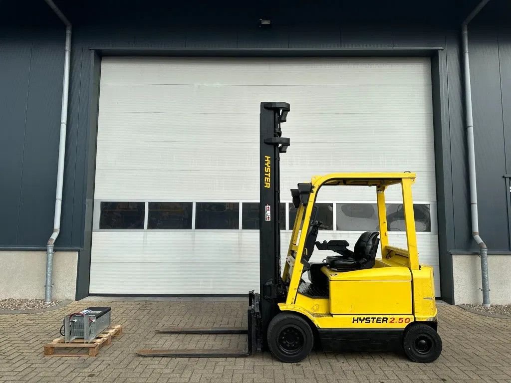 Frontstapler a típus Hyster J2.50XM 2.5 ton Triplex Freelift Sideshift Elektra Heftruck 720, Gebrauchtmaschine ekkor: VEEN (Kép 1)