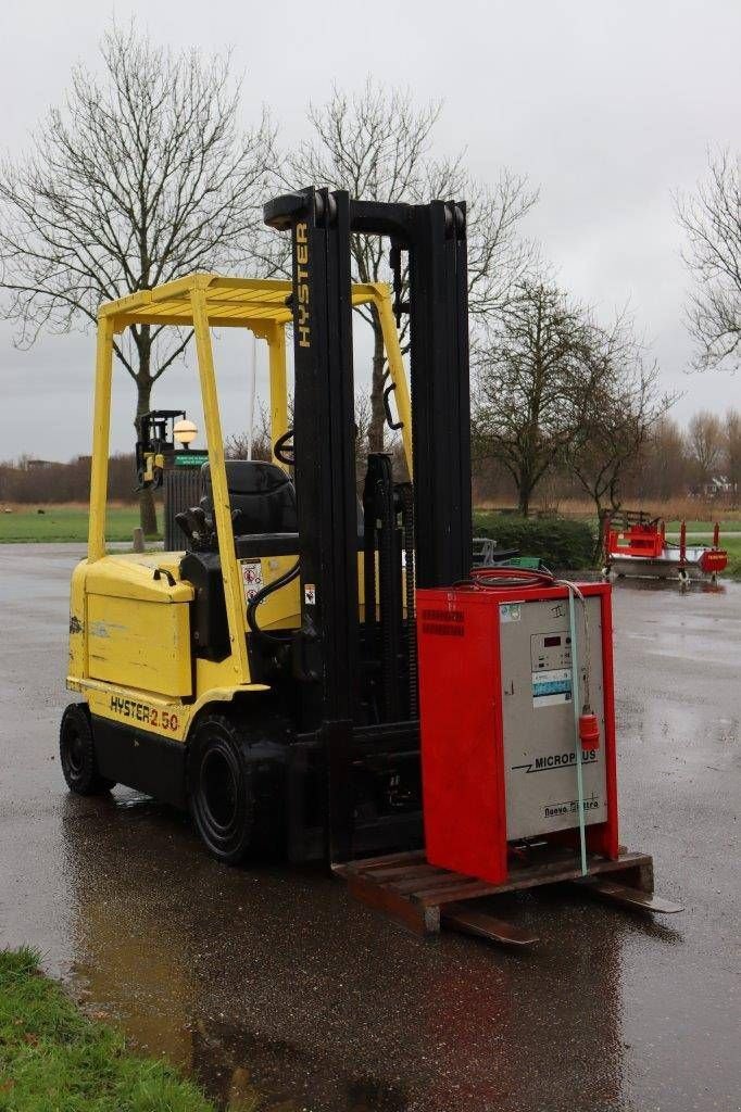 Frontstapler of the type Hyster J2.50XM-717, Gebrauchtmaschine in Antwerpen (Picture 7)