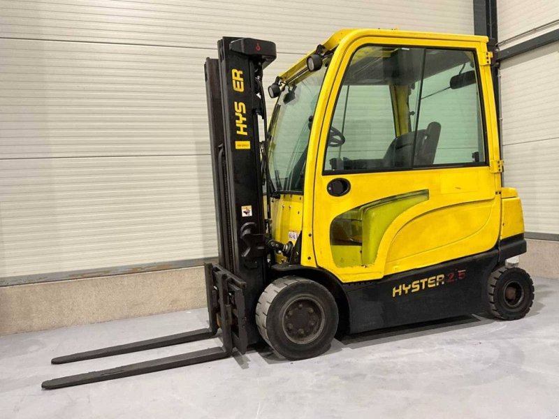 Frontstapler tip Hyster J2.5XN, Gebrauchtmaschine in Antwerpen (Poză 1)