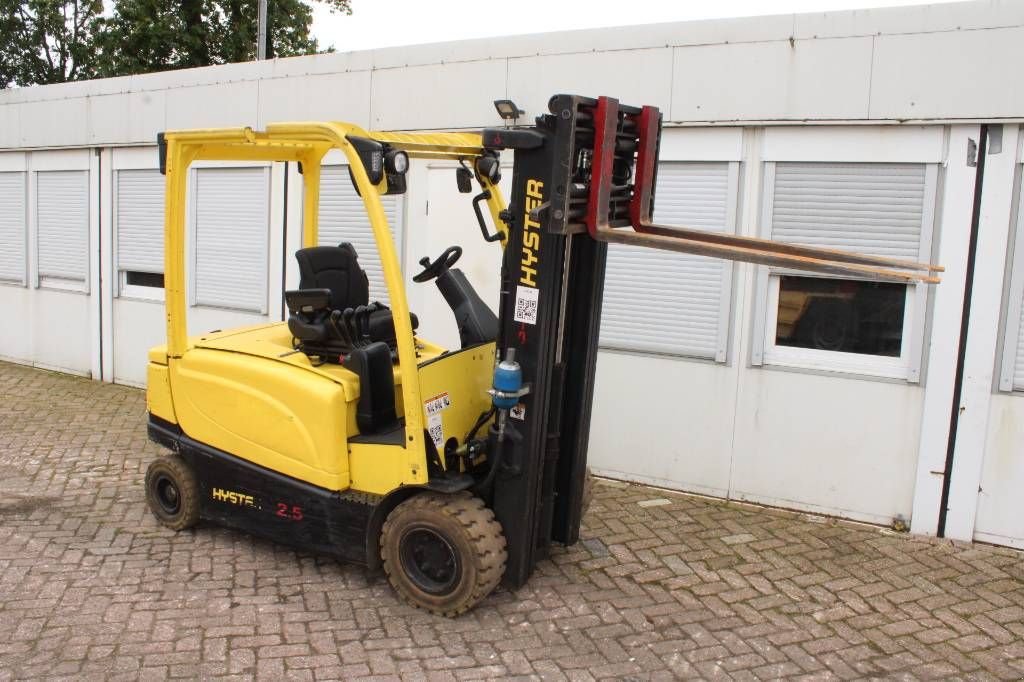 Frontstapler typu Hyster J2.5XN, Gebrauchtmaschine w Rucphen (Zdjęcie 5)