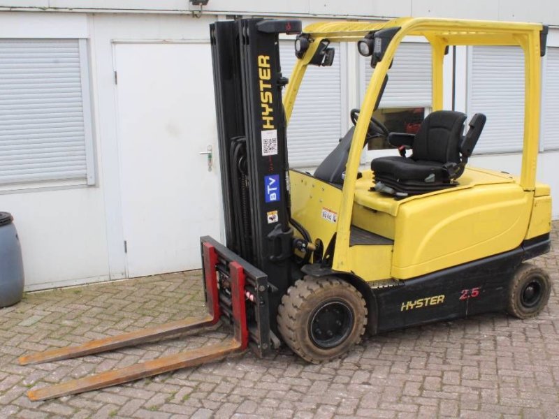 Frontstapler of the type Hyster J2.5XN, Gebrauchtmaschine in Rucphen (Picture 1)