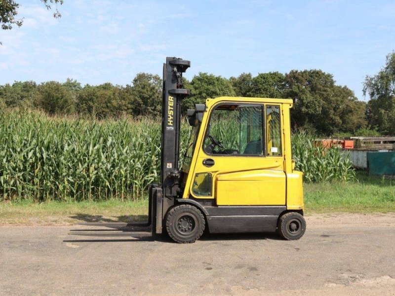 Frontstapler of the type Hyster J3.00XM-861, Gebrauchtmaschine in Antwerpen (Picture 1)