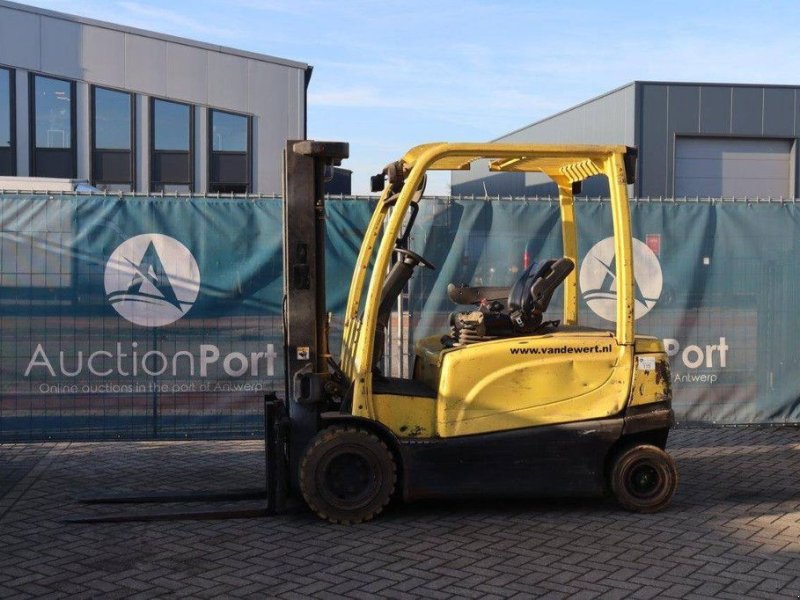 Frontstapler Türe ait Hyster J3.0XN 3861, Gebrauchtmaschine içinde Antwerpen (resim 1)