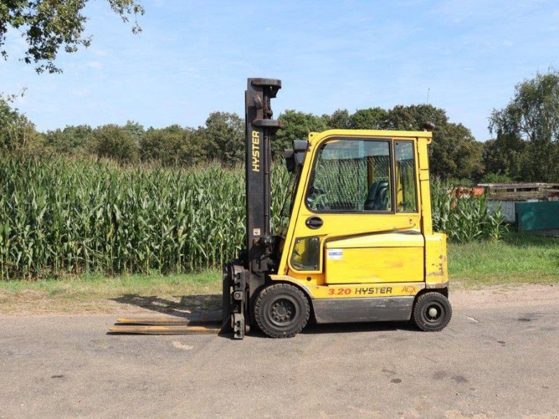 Frontstapler of the type Hyster J3.20XM-861, Gebrauchtmaschine in Antwerpen (Picture 1)