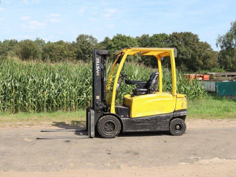 Frontstapler of the type Hyster J3.5XN, Gebrauchtmaschine in Antwerpen (Picture 1)