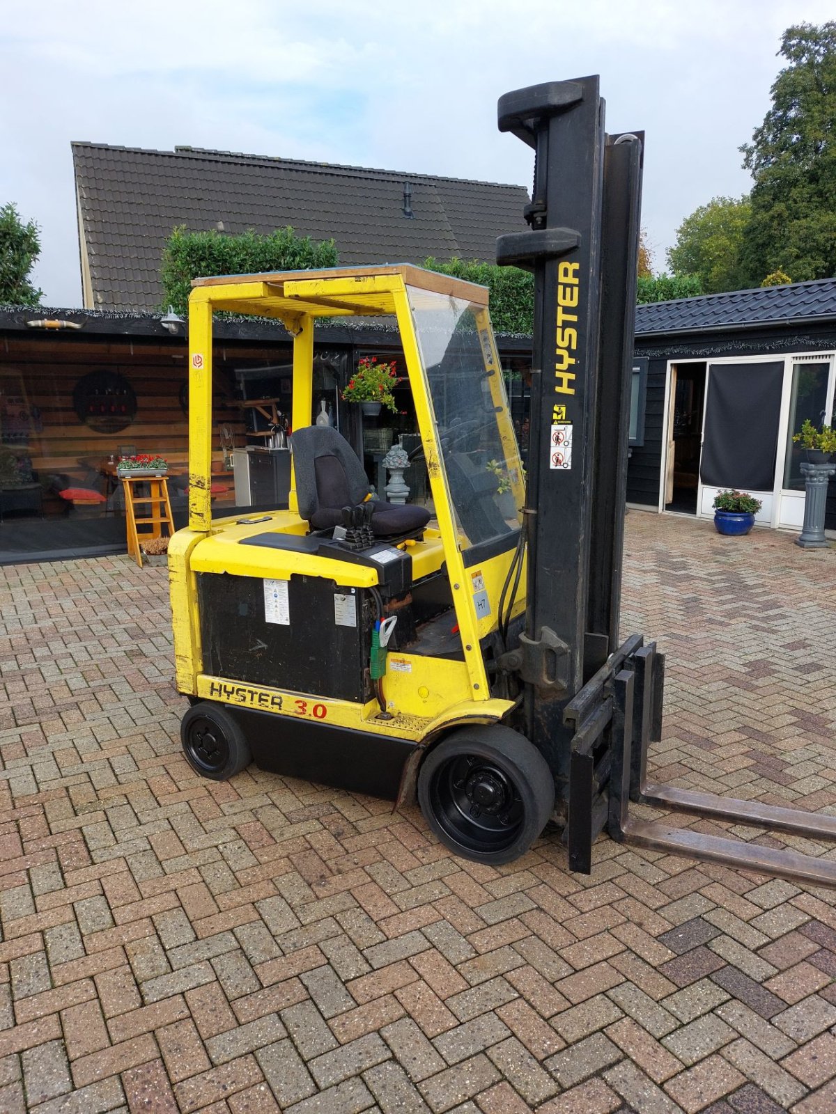 Frontstapler of the type Hyster XM 3 ton accu 2018, Gebrauchtmaschine in Harskamp (Picture 2)