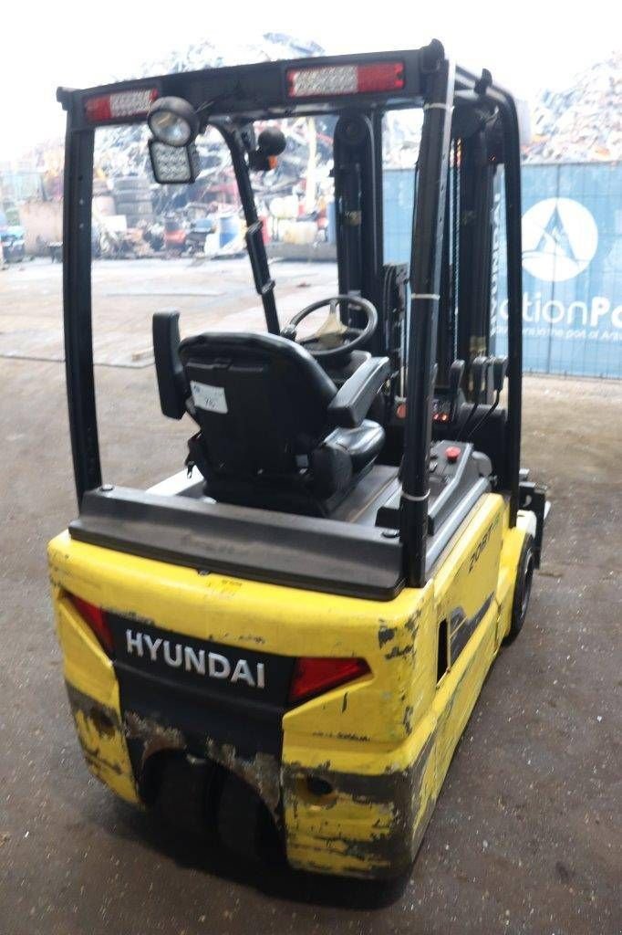 Frontstapler typu Hyundai 20BT-9, Gebrauchtmaschine v Antwerpen (Obrázek 5)