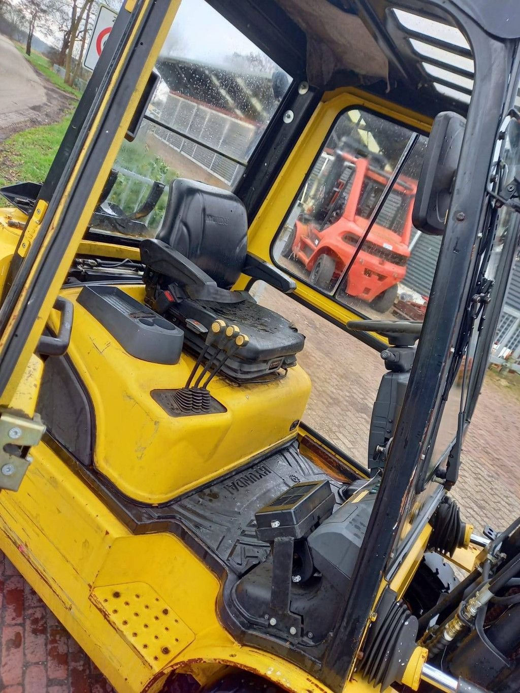 Frontstapler typu Hyundai 25L-7, Gebrauchtmaschine w Antwerpen (Zdjęcie 9)