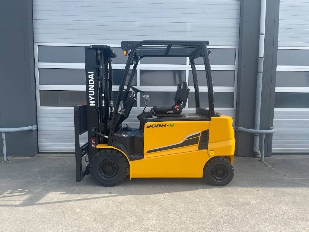 Frontstapler des Typs Hyundai 3 ton elektrische heftruck 30BH-9 nieuw vo, Neumaschine in Heijningen (Bild 1)