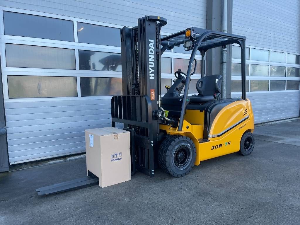 Frontstapler Türe ait Hyundai 30B-7A elektrische heftruck 3000kg 3ton forklift, Neumaschine içinde Heijningen (resim 2)