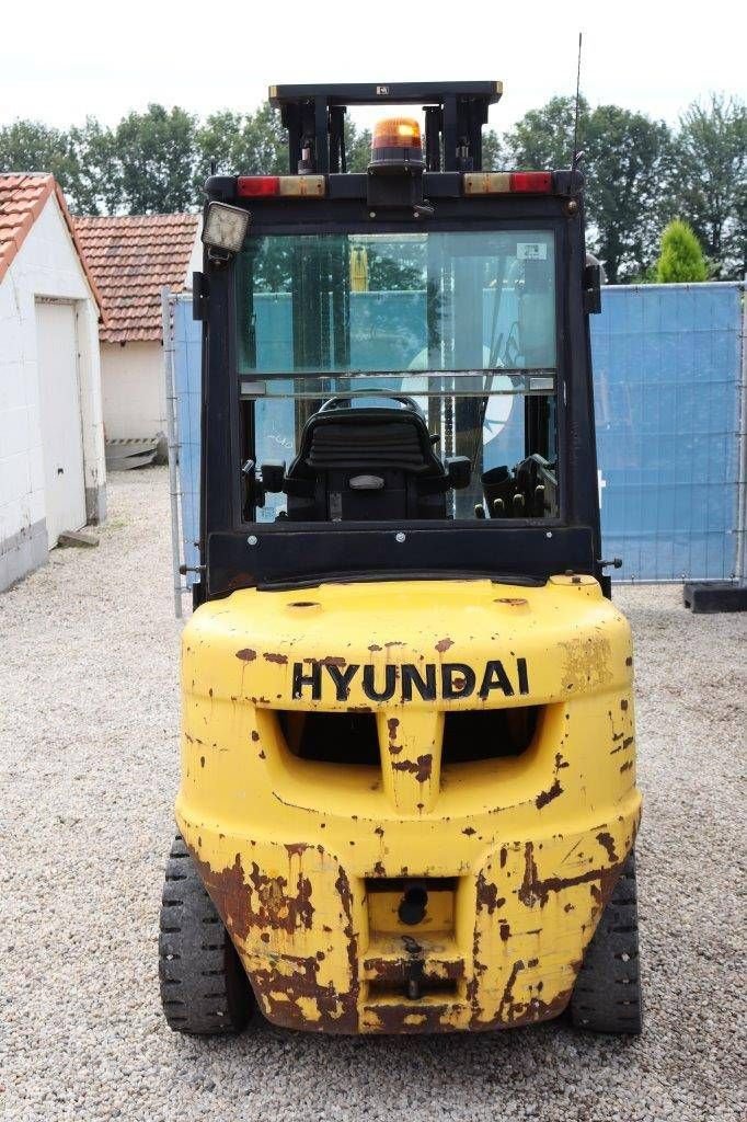 Frontstapler del tipo Hyundai 30D-7E, Gebrauchtmaschine en Antwerpen (Imagen 5)