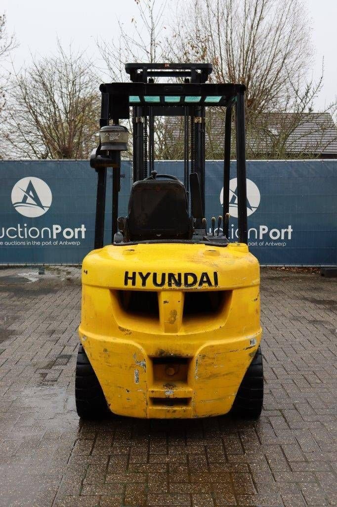 Frontstapler del tipo Hyundai 30D-7E, Gebrauchtmaschine en Antwerpen (Imagen 7)