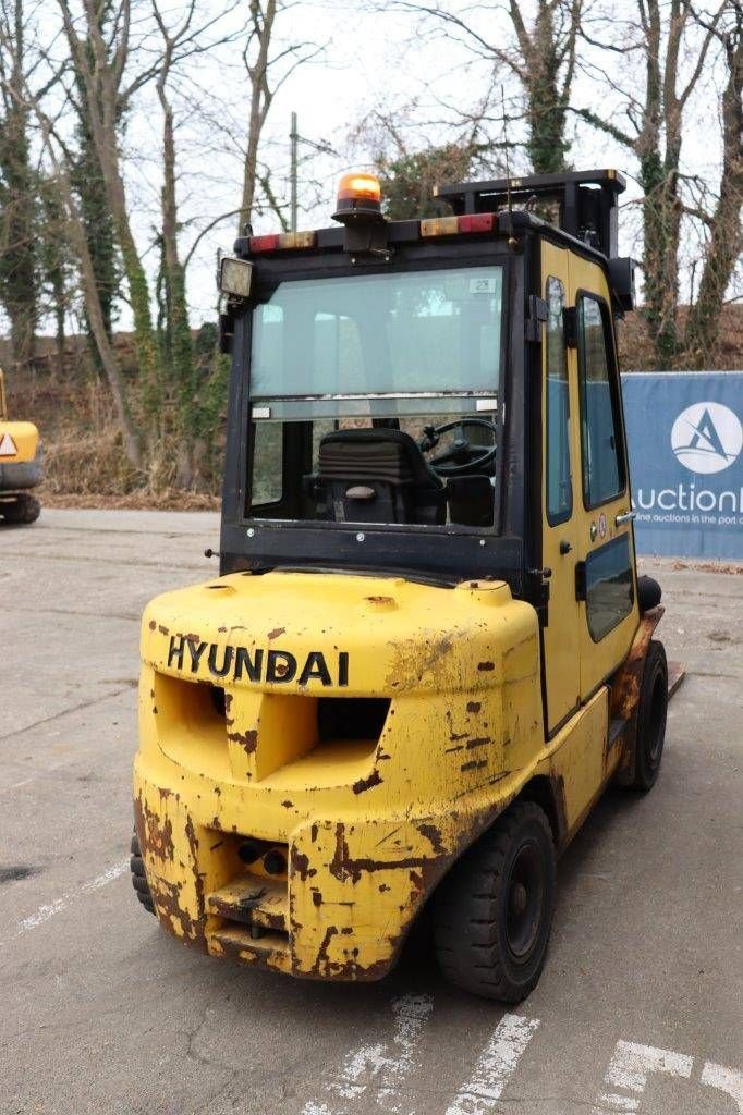 Frontstapler des Typs Hyundai 30D-7E, Gebrauchtmaschine in Antwerpen (Bild 7)