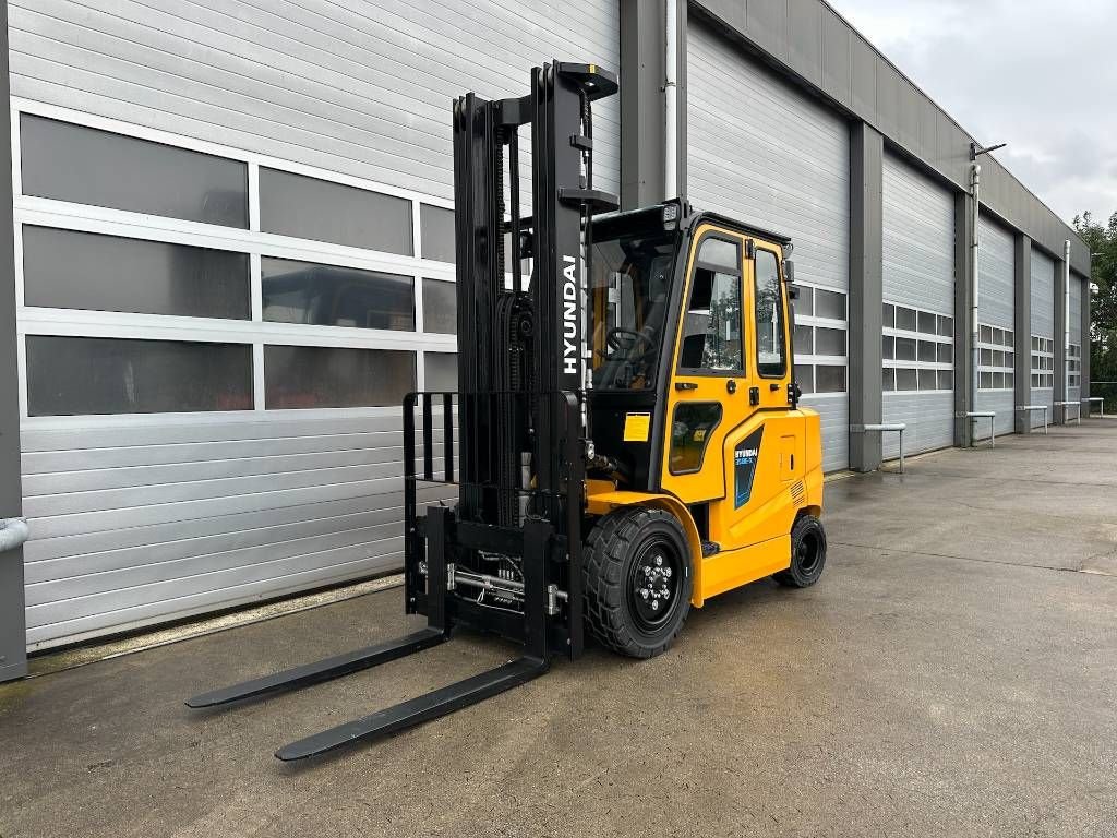 Frontstapler van het type Hyundai 3.5 ton elektrische heftruck / airco / cabine / 35, Neumaschine in Heijningen (Foto 2)