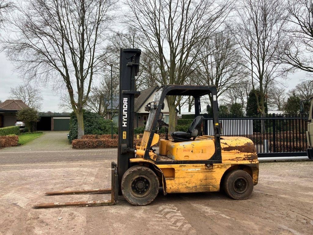 Frontstapler a típus Hyundai HDF45-ii, Gebrauchtmaschine ekkor: Antwerpen (Kép 1)