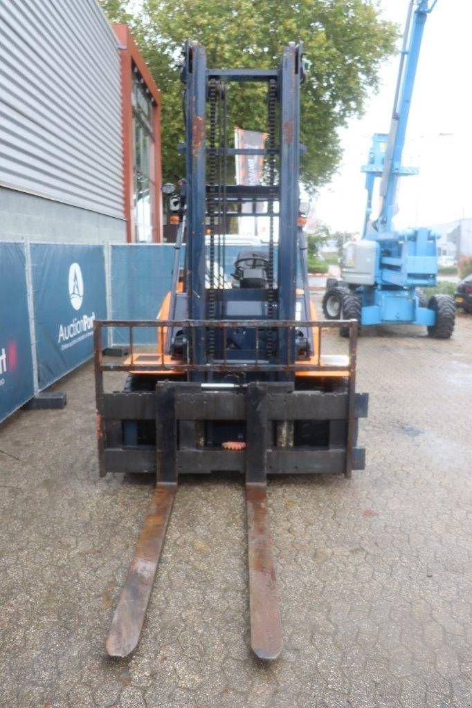 Frontstapler du type Hyundai HDF70A, Gebrauchtmaschine en Antwerpen (Photo 8)