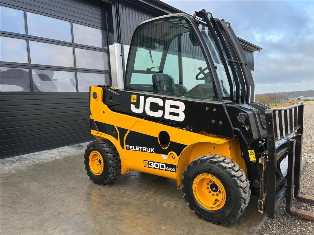 Frontstapler van het type JCB TLT 30D, Gebrauchtmaschine in Mariager (Foto 2)