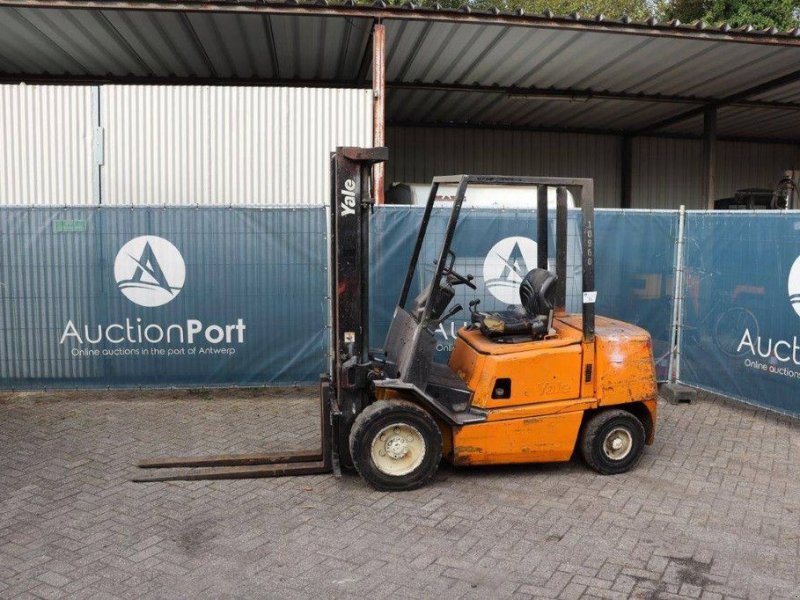 Frontstapler du type Jungheinrich DFG 30TF, Gebrauchtmaschine en Antwerpen (Photo 1)