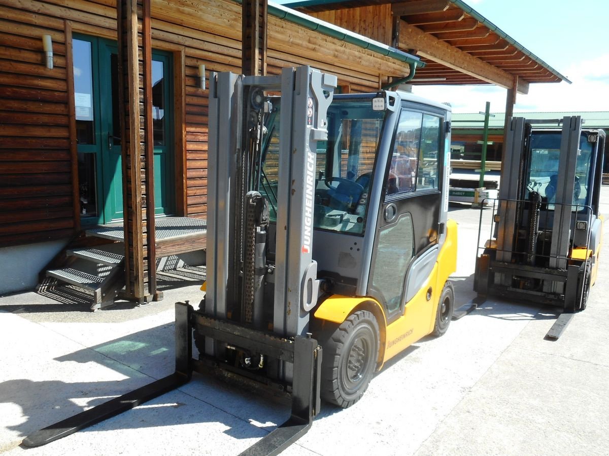 Frontstapler typu Jungheinrich DFG 425s Triplex + SS + Kabine, Gebrauchtmaschine v St. Nikolai ob Draßling (Obrázek 2)