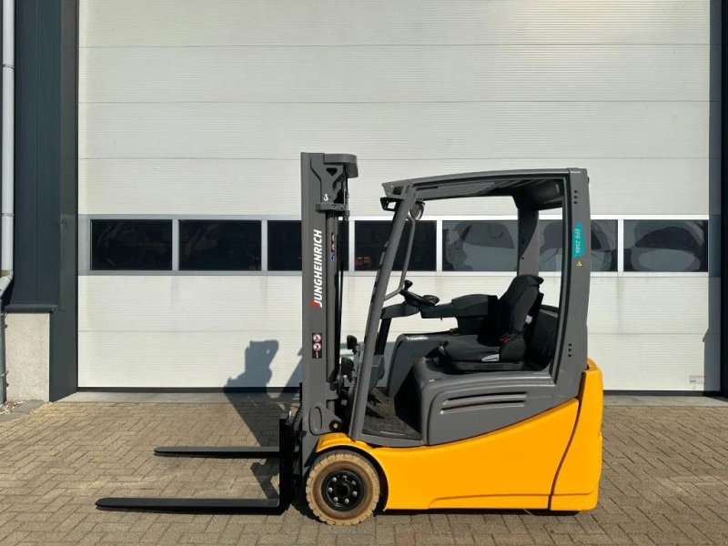 Frontstapler van het type Jungheinrich EFG 216K 1.6 ton Triplex Freelift Sideshift Elektra Heftruck Acc, Gebrauchtmaschine in VEEN