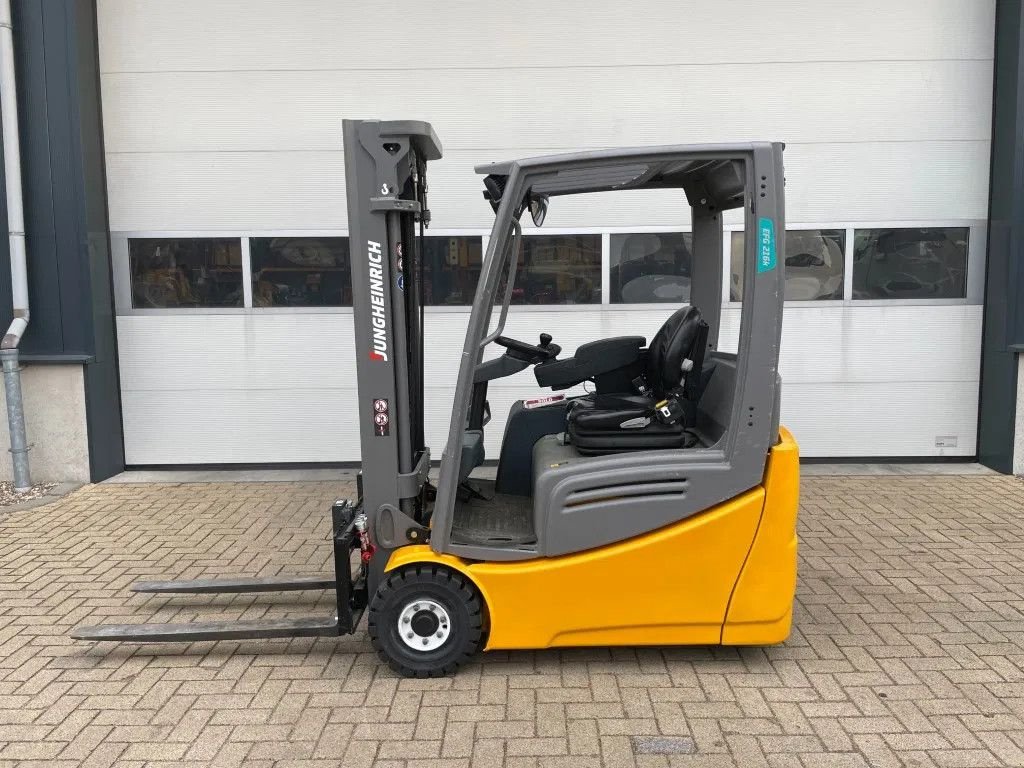 Frontstapler del tipo Jungheinrich EFG 216K 1.6 ton Triplex Freelift Sideshift Elektra Heftruck Acc, Gebrauchtmaschine en VEEN (Imagen 4)