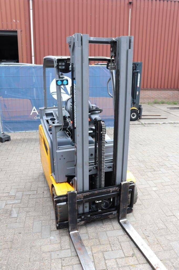 Frontstapler a típus Jungheinrich EFG 216k, Gebrauchtmaschine ekkor: Antwerpen (Kép 7)