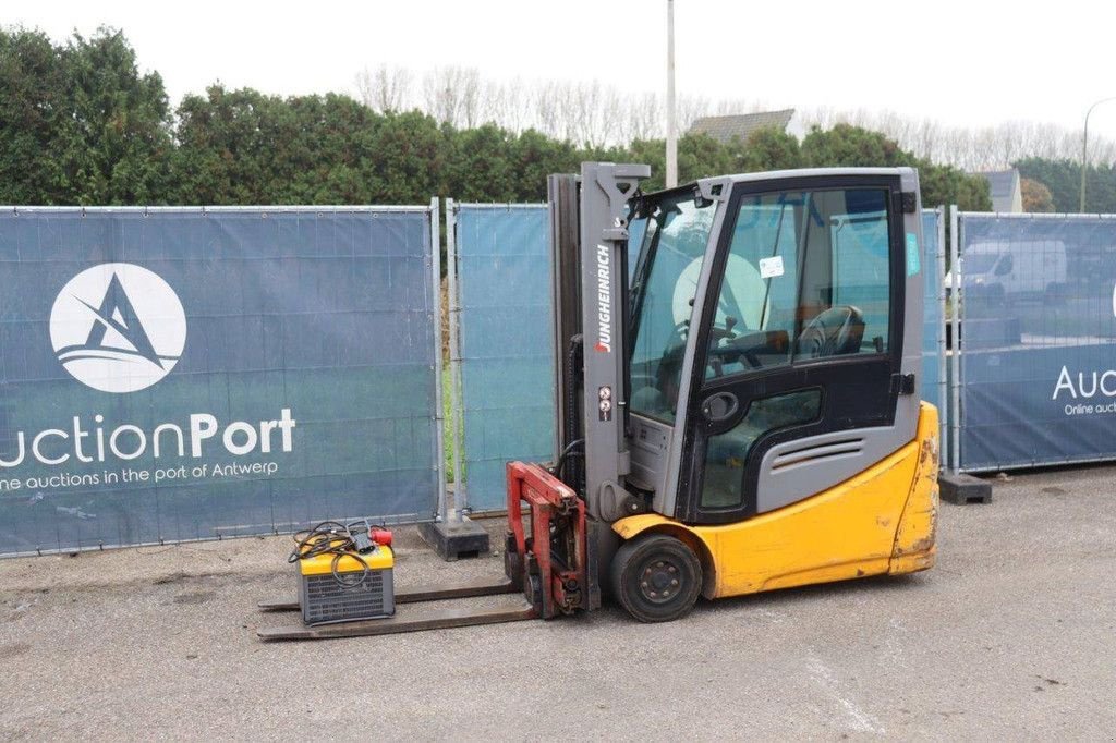 Frontstapler of the type Jungheinrich EFG 216k, Gebrauchtmaschine in Antwerpen (Picture 1)