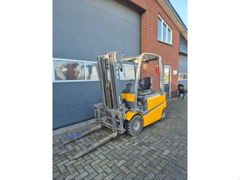 Frontstapler za tip Jungheinrich EFG 425K, Gebrauchtmaschine u Antwerpen (Slika 1)