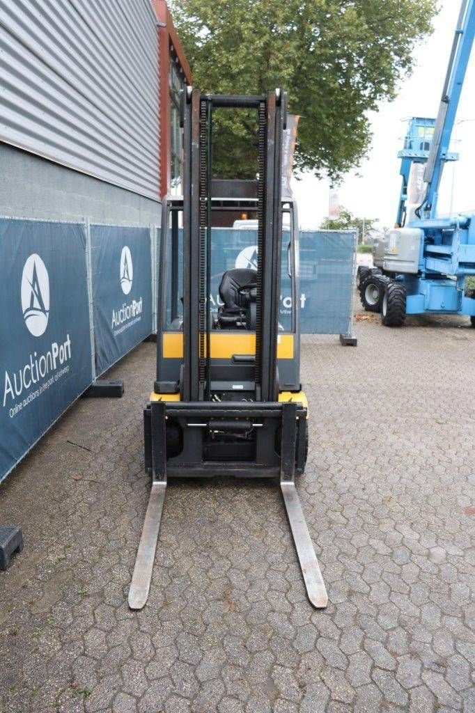 Frontstapler del tipo Jungheinrich EFG 430, Gebrauchtmaschine en Antwerpen (Imagen 8)