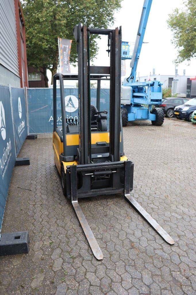 Frontstapler du type Jungheinrich EFG 430, Gebrauchtmaschine en Antwerpen (Photo 7)