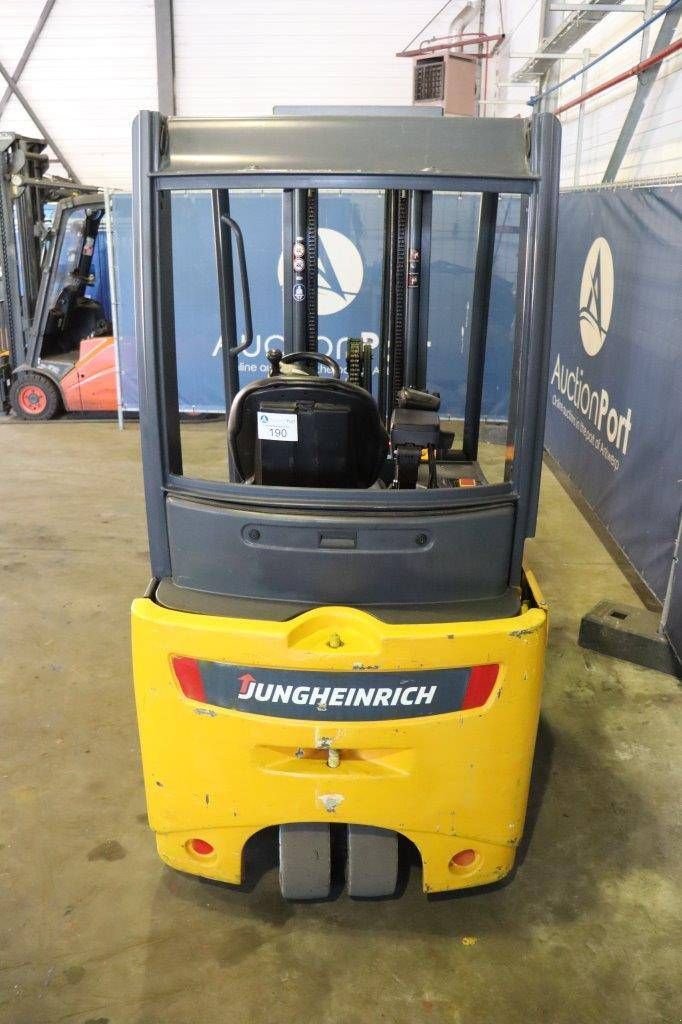 Frontstapler typu Jungheinrich EFG216, Gebrauchtmaschine w Antwerpen (Zdjęcie 4)