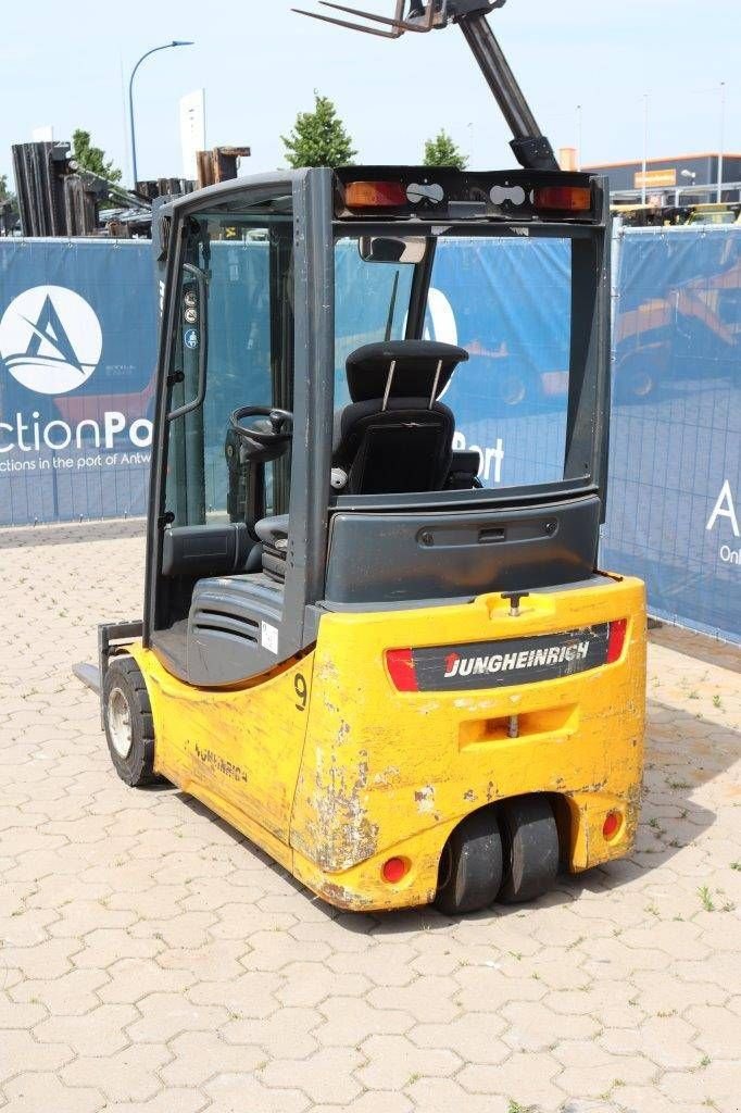 Frontstapler of the type Jungheinrich EFG218, Gebrauchtmaschine in Antwerpen (Picture 4)