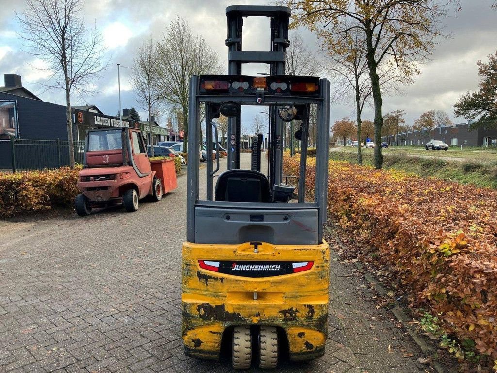 Frontstapler van het type Jungheinrich EFG218K, Gebrauchtmaschine in Antwerpen (Foto 4)