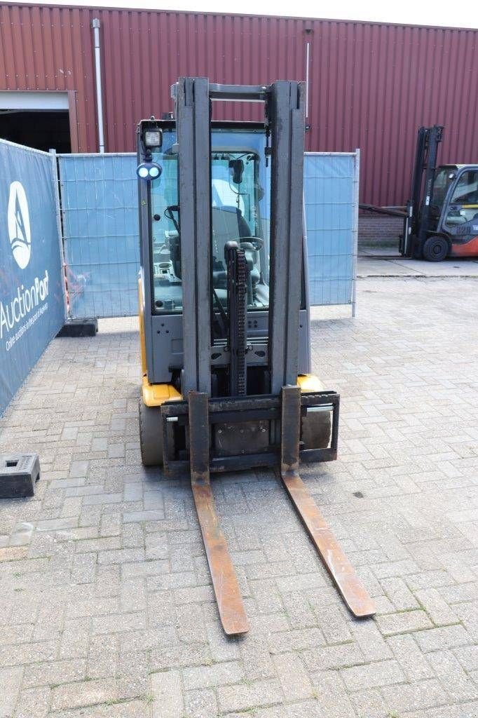 Frontstapler a típus Jungheinrich EFG220, Gebrauchtmaschine ekkor: Antwerpen (Kép 8)