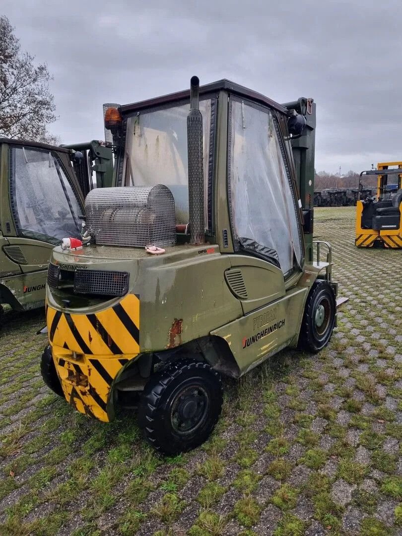 Frontstapler del tipo Jungheinrich Heftruck DFG 40, Gebrauchtmaschine en Groningen (Imagen 3)