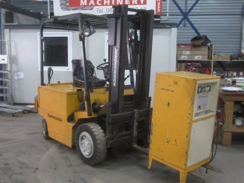 Frontstapler typu Jungheinrich Heftruck EFG-V25, elektrisch, MARGE, duplomast, side shift., Gebrauchtmaschine v Tubbergen (Obrázok 1)