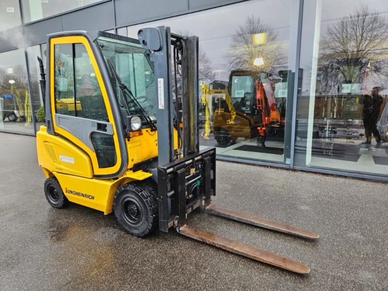 Frontstapler tip Jungheinrich TFG 20 A, Gebrauchtmaschine in Fårevejle (Poză 1)