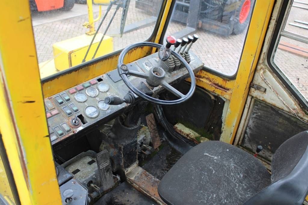 Frontstapler tip Kalmar DC 28-1200 RORO, Gebrauchtmaschine in Rucphen (Poză 8)