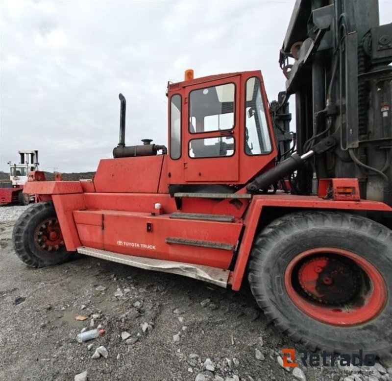 Frontstapler du type Kalmar DCB25-1200LB, Gebrauchtmaschine en Rødovre (Photo 1)