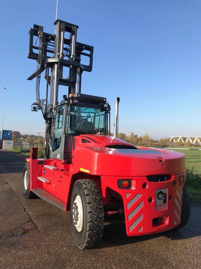 Frontstapler van het type Kalmar DCG 160-12, Neumaschine in Sittard (Foto 11)