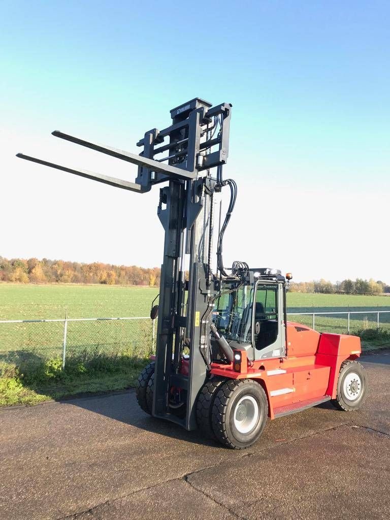 Frontstapler van het type Kalmar DCG 160-12, Neumaschine in Sittard (Foto 9)