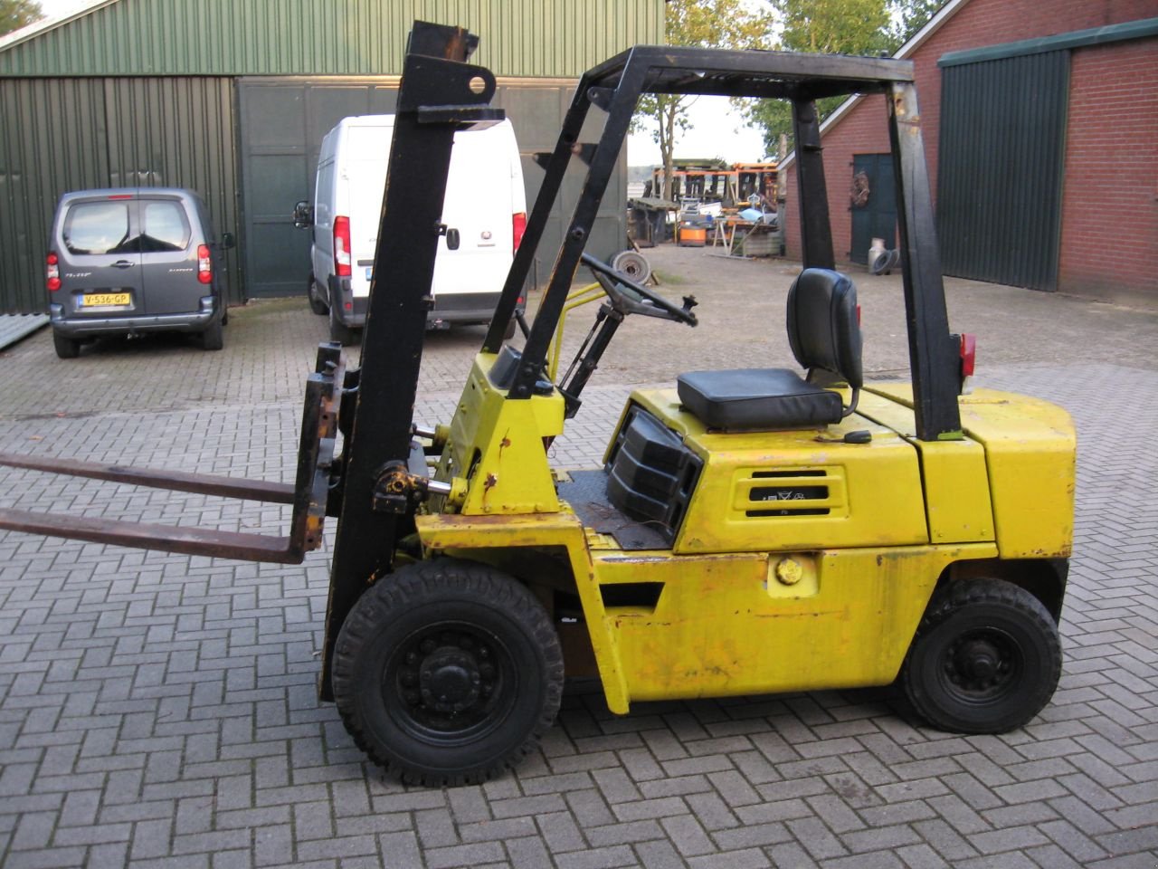 Frontstapler tipa Komatsu -, Gebrauchtmaschine u Oldenzaal (Slika 1)