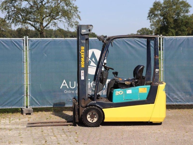 Frontstapler tip Komatsu FB 20M-3E, Gebrauchtmaschine in Antwerpen (Poză 1)