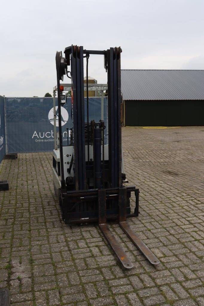 Frontstapler Türe ait Komatsu FB13M-2, Gebrauchtmaschine içinde Antwerpen (resim 8)