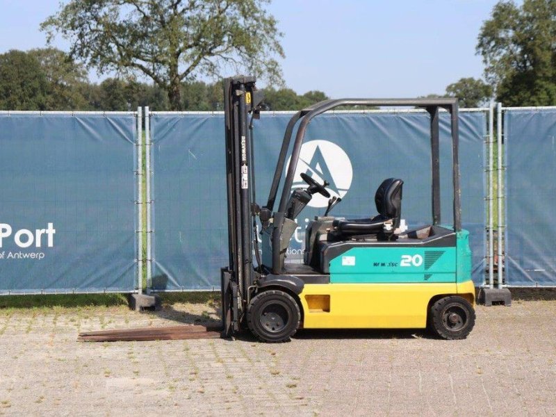 Frontstapler tip Komatsu FB20-2R, Gebrauchtmaschine in Antwerpen (Poză 1)