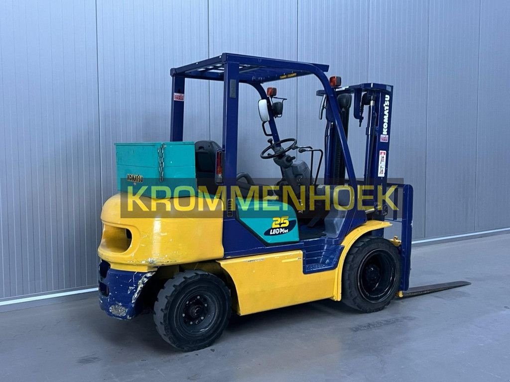 Frontstapler типа Komatsu FD25T-12, Gebrauchtmaschine в Apeldoorn (Фотография 4)