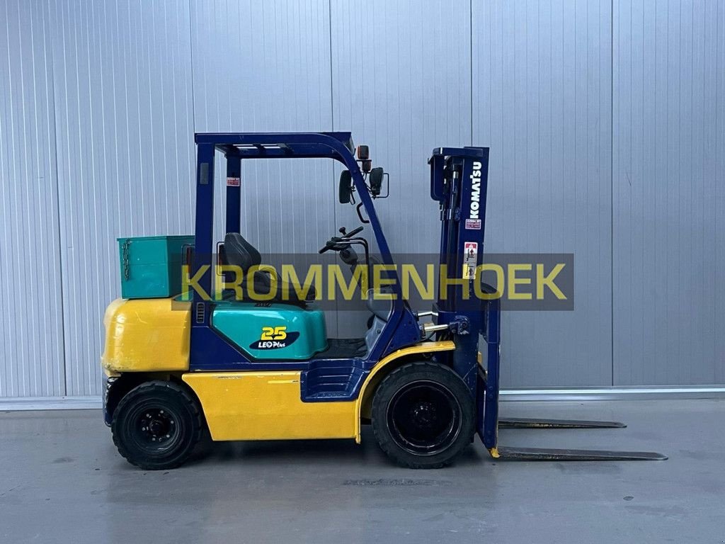 Frontstapler типа Komatsu FD25T-12, Gebrauchtmaschine в Apeldoorn (Фотография 5)