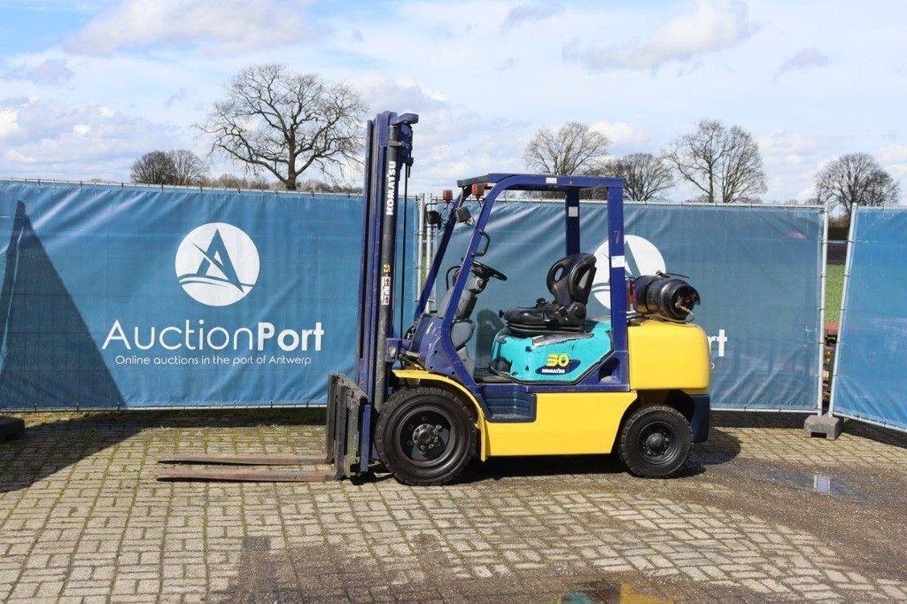 Frontstapler a típus Komatsu FG30HT, Gebrauchtmaschine ekkor: Antwerpen (Kép 1)