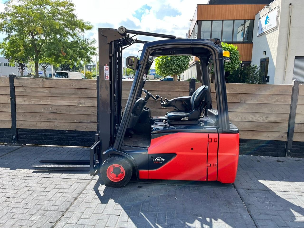 Frontstapler van het type Linde E 20L-02, Gebrauchtmaschine in Vianen (Foto 1)