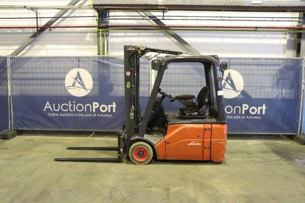 Frontstapler del tipo Linde E16-01, Gebrauchtmaschine en Antwerpen (Imagen 2)